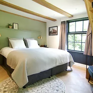 4* Otel Authentic Farmhouse - De Vergulden Eenhoorn