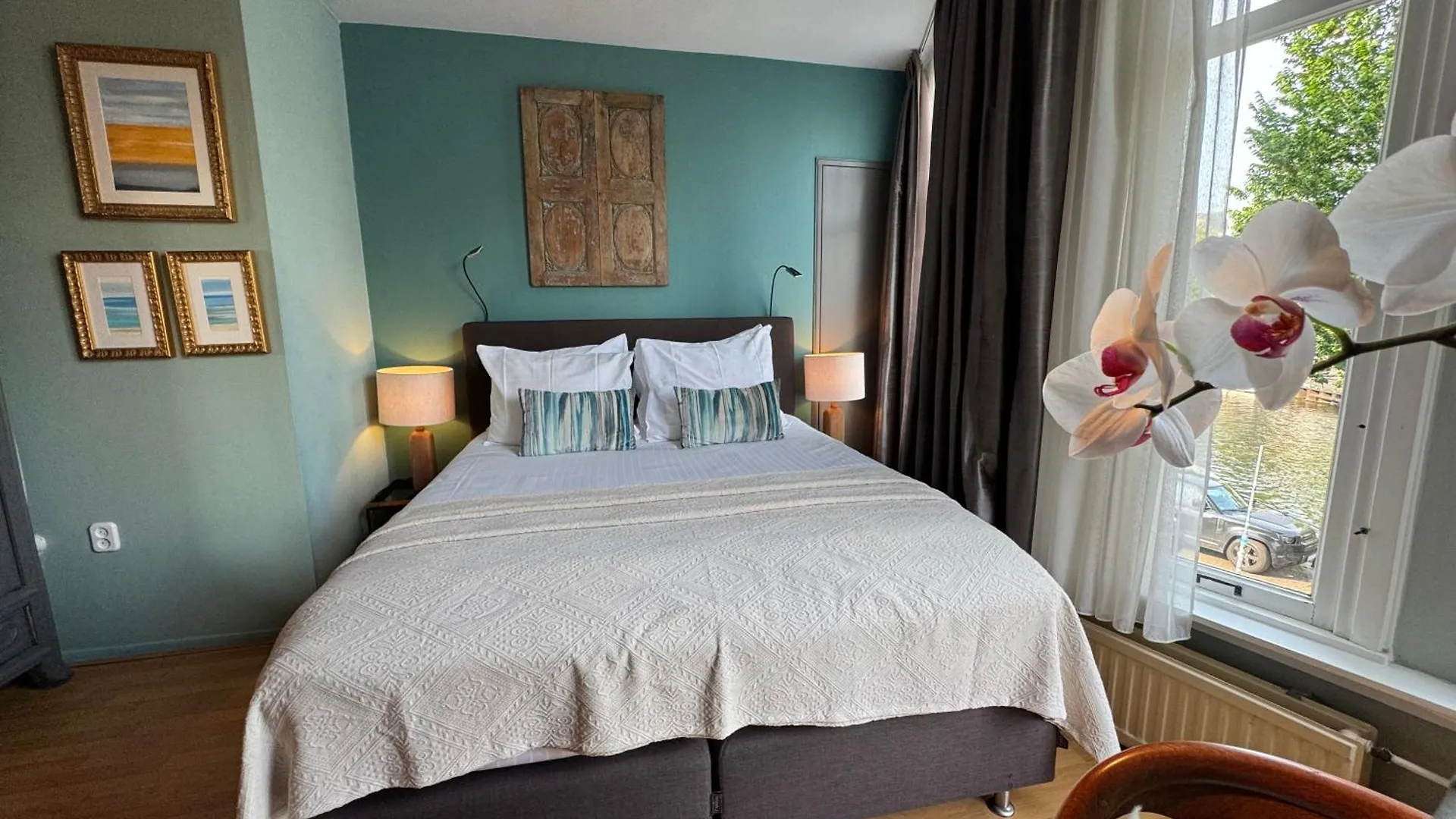 Decor Canal House Bed & Breakfast Amsterdam