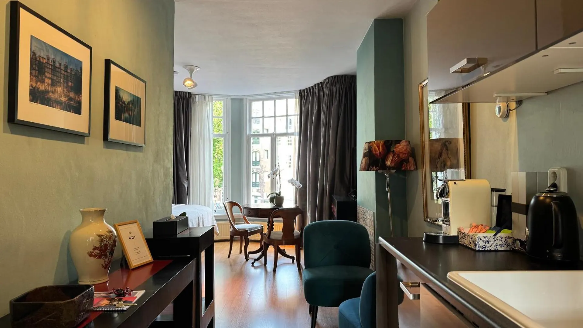 Decor Canal House Amsterdam 0*,  Niederlande